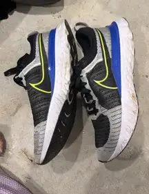 Men’s Nike Tennis Shoes