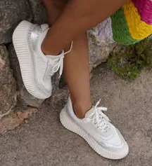 Pearl Sneakers