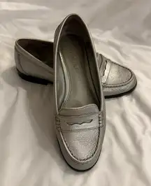 NWOT Lauren Ralph Lauren Metallic Silver Galia Penny Loafers