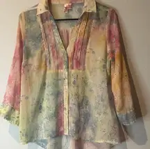 🌸🌻Dolled up Multi color top Sz M