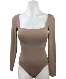 Aritzia Babaton Tan Square Neck Chic Long Sleeve One Piece Bodysuit Top Size S