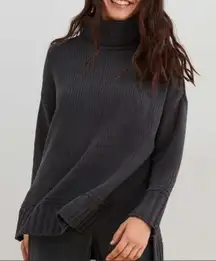 Aerie Black Chenille Oversized Chunky Knit Turtleneck Sweater Size XS