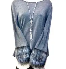 Faux Fur Cuff Too Gray Medium