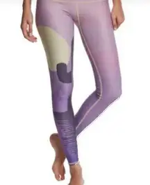 TEEKI Desert cactus Sun purple print hot Pants Leggings Size Small ~NWOT USA Sm