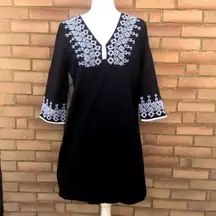 Black and white Embroidered Dress Size Small