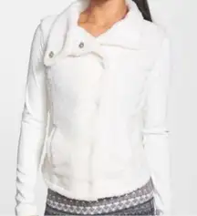 Alo Yoga Fleece Solstice Jacket in Natural White