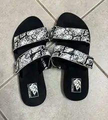 Vans Women's Strap Snake Skin Sandals