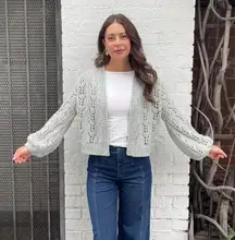 Light blue Abercrombie & Fitch cropped open front crochet cardigan sz M