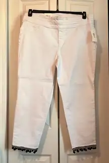 White Cropped Pants with Black Pom Pom Trim