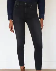 Denim Forum Nico Mid Rise Skinny Crop Jeans