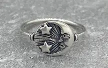 Sz 9 - Vintage Style Moon & Stars Sterling Silver Ring