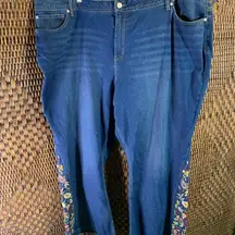 Cato Embroidered Flare Stretchy Jeans Size 28W