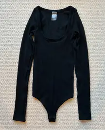 Sunday Best Aritzia SinchSeamless Bodysuit