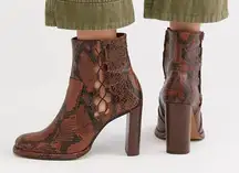 Free People Brown Snake Marietta Ankle Boots Size 6.5 (37)