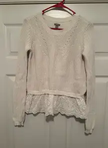 Aerie off white sweater lace trim