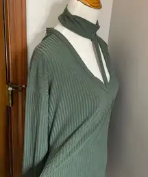 Hiker ribbed top with side slits