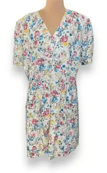 Vintage 90s Floral Romper Button Front Pockets Cream V-neck Short Sleeve Plus