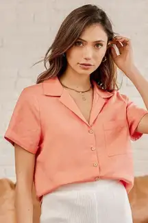 Lulu’s NWOT Lovely Legacy Coral Pink Short Sleeve Button-Up Top Size Small