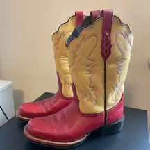 RARE Acme Two Toned Red Leather Coastal Cowgirl Boots 7.5M Western Ranch