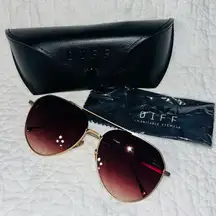 DIFF AVIATOR Sunglasses with Case & Cloth
