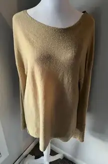 Vince Camuto Gold metallic sparkle Sweater‎