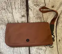 Lululemon curved wristlet in ancient copper