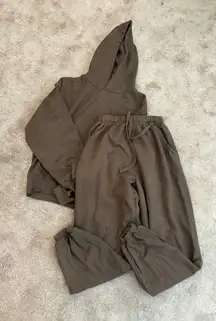 Daily Drills Coco Set Hoodie and Sweatpants 