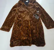 Privacy Please Addison Coat in Leopard