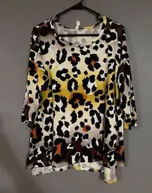 Honeyme Leopard Print Autumn Long Sleeve Tunic Top  Size Small NWOT