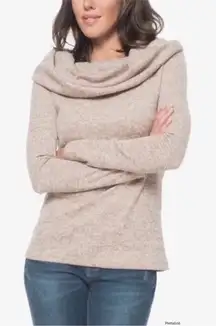 BAREFOOT DREAMS Cozychic Ultra Lite Cowl
Neck Sweater size Small beige