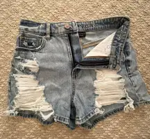 Outfitters Jean Short