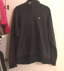 Men’s navy blue nike hoodie. Size medium.