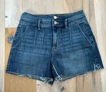 Express Blue Jean Denim High Waisted 2 Button Shorts  size 4‎