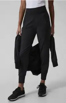 Athleta Venice Moto Jogger Black Size Small Travel Sport Casual City