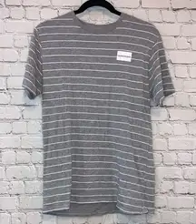 🇺🇸 Calvin Klein Jeans Gray & White Striped Tee Shirt