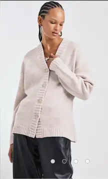 NWT ASOS DESIGN longline waisted cardigan in premium wool in Marshmallow L