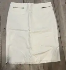 White pencil skirt