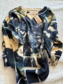 Natural life cropped crewneck