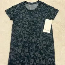 lululemon athletica Blue Fitted Graphic T-Shirt