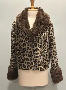 Le Lis Cheetah animal print Faux Fur cropped button jacket size Medium NWT
