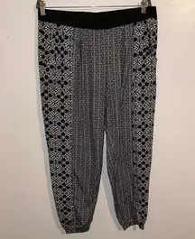 Almost Famous Elastic Waist Patterned Womens Joggers Size XL Black/White