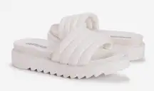 NWT - Sun Catcher Sandals.