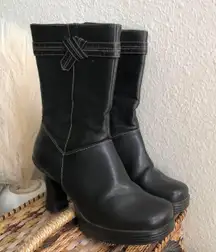 Y2K  Black man-made leather ankle mid-calf boots chunky platform 3” heels square round toe #gothic #grunge