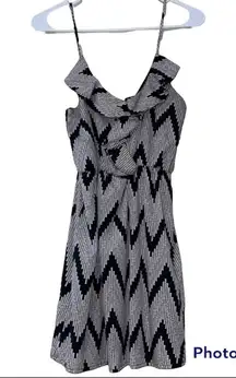 Yahada medium spaghetti strap mini skirt romper ruffle top sleeveless see flaw