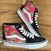 NWOT Vans High-Top Sneakers, Pink and Black Flame Dice, men’s 7.5 women’s 9