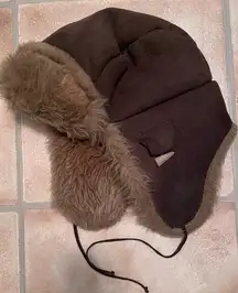 Gap brown / tan pro fleece trapper style hat, cozy interior, chin straps; M/L