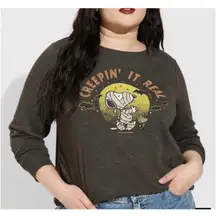 Torrid Vinylicons Peanuts Snoopy Mummy Halloween Graphic Sweatshirt  Size 2