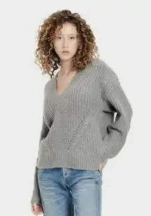 💕UGG💕 Alva Deep V-Neck Sweater Gray Heather NWT