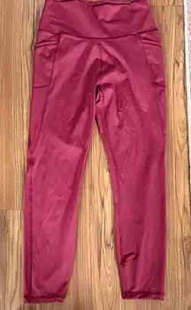 Gottex leggings with side pockets - excellent condition.