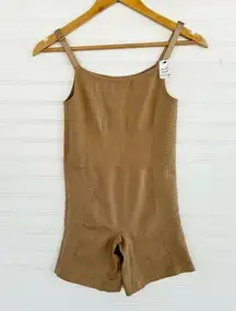 Smooth waist shaping bodysuit NWT size large